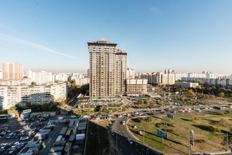 Роскошная 3К Квартира 135М2 На Набережной. Минская Kijev Kültér fotó
